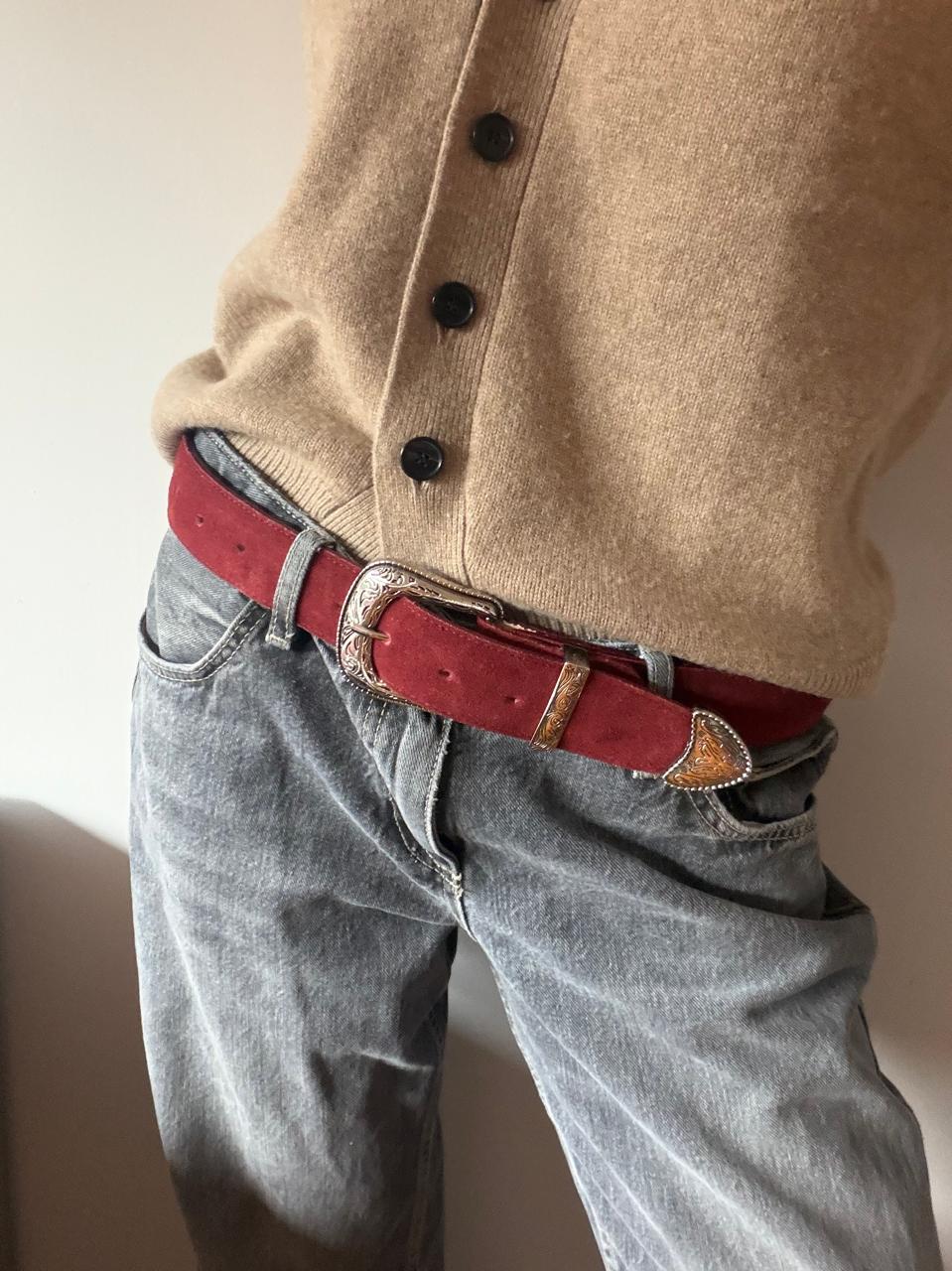RED SUEDE BELT